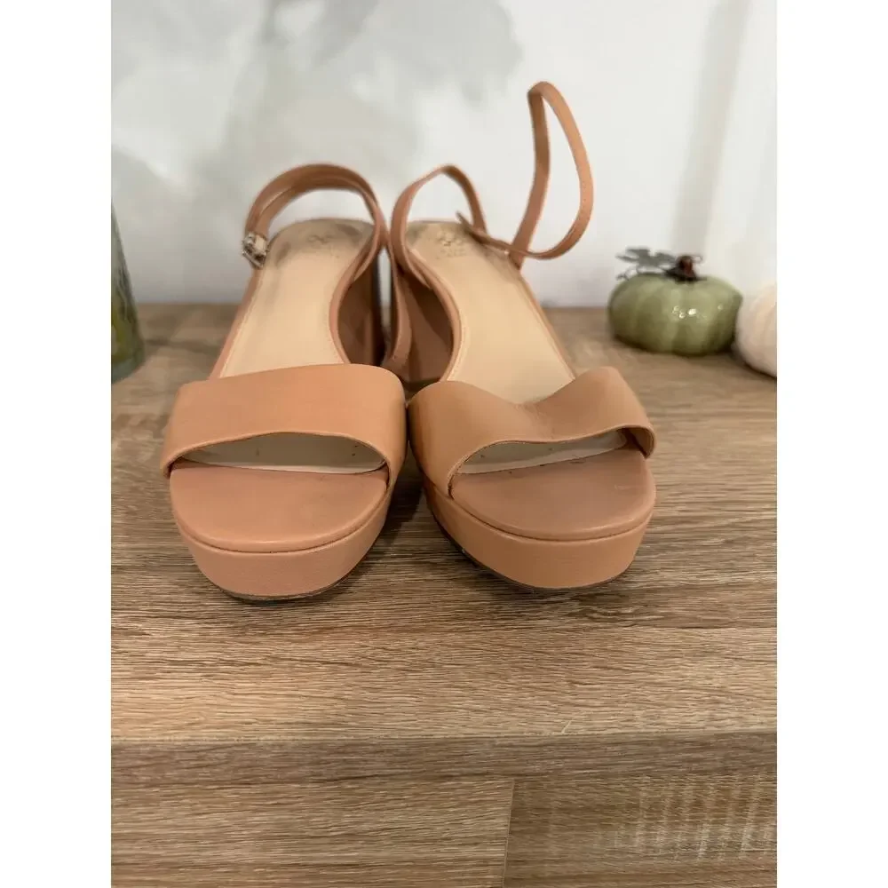 Vince Camuto Pendreya Stap Tan Platform Mid Heel Sandal Size 9